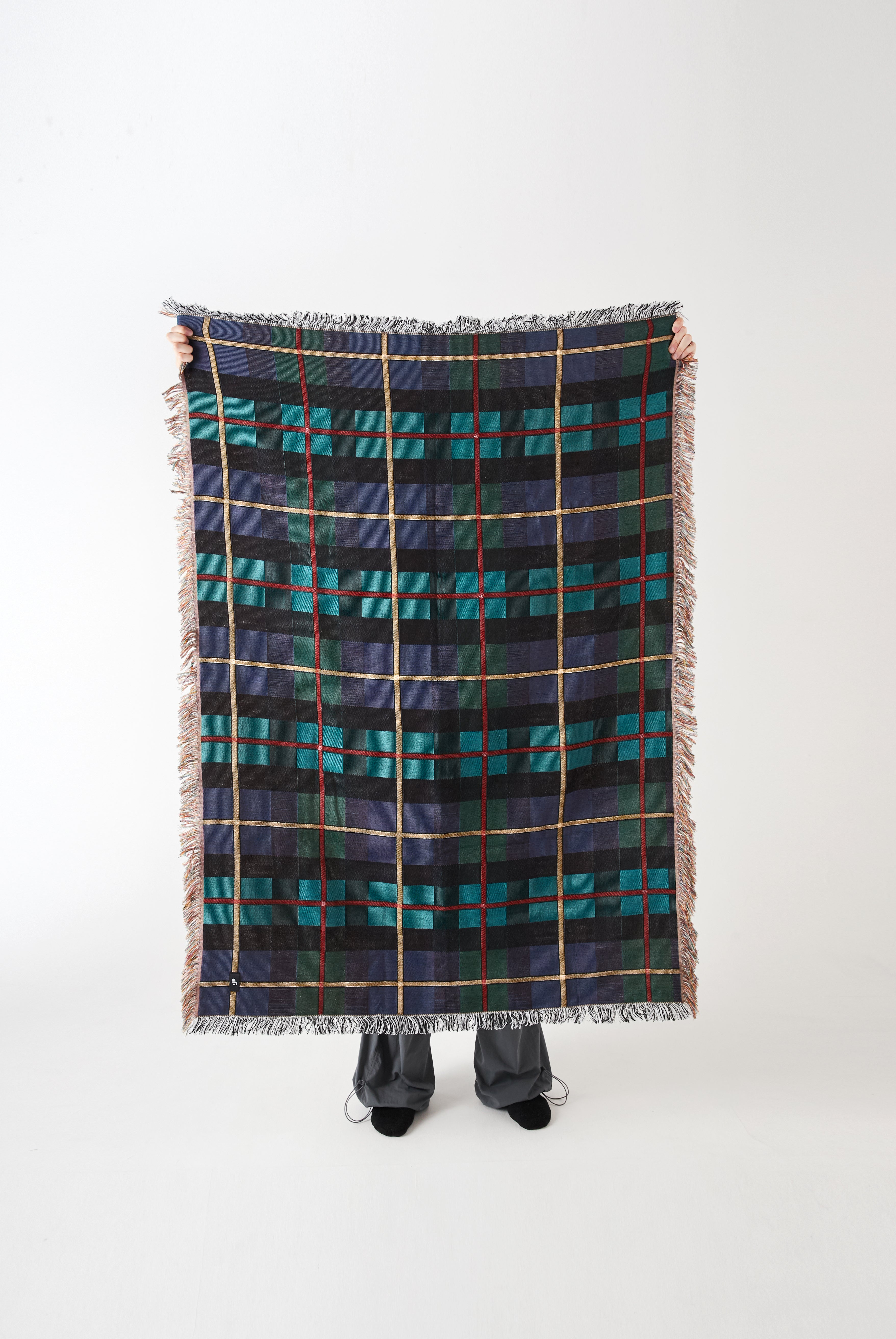 TRADITIONAL PATTERN THROWKET/BLACK WATCH