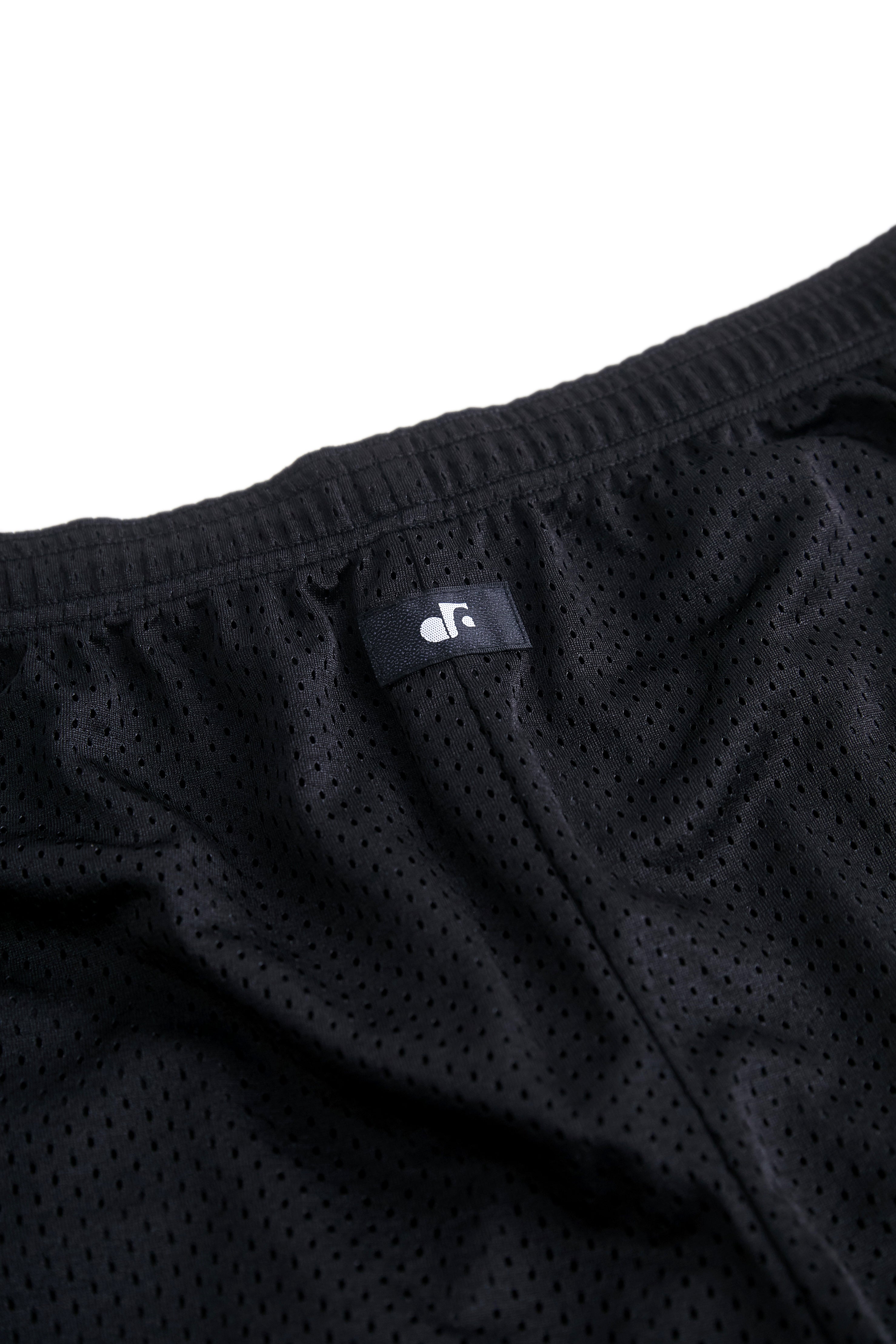 MESH EASY "28 / BLACK