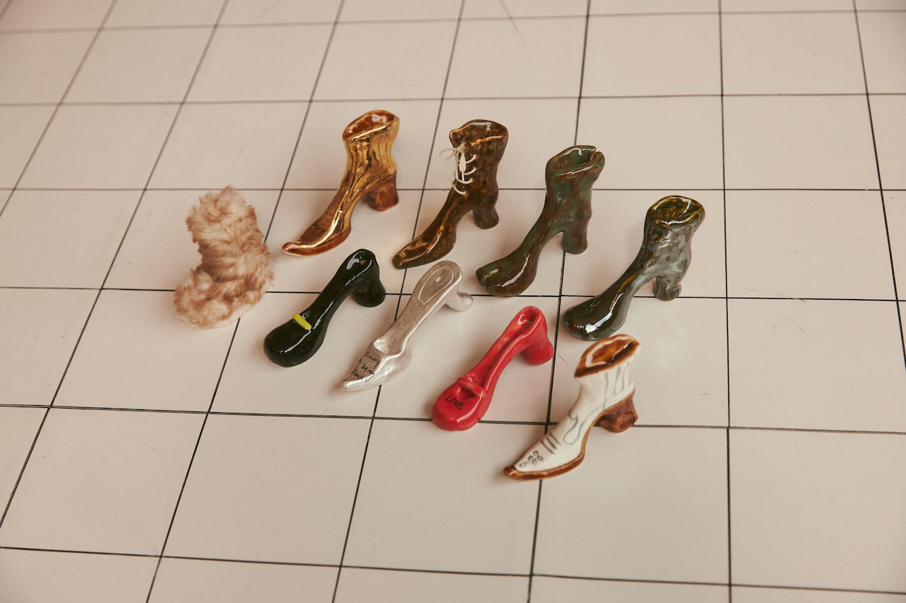 【HairyBirdbox】 Incense holder Brown Lace-up Thigh Boots